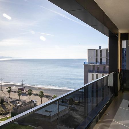 Green Side Apart Hotel Batumi Kültér fotó